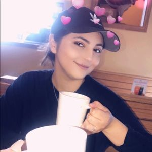 Meet your Posher, Brianna